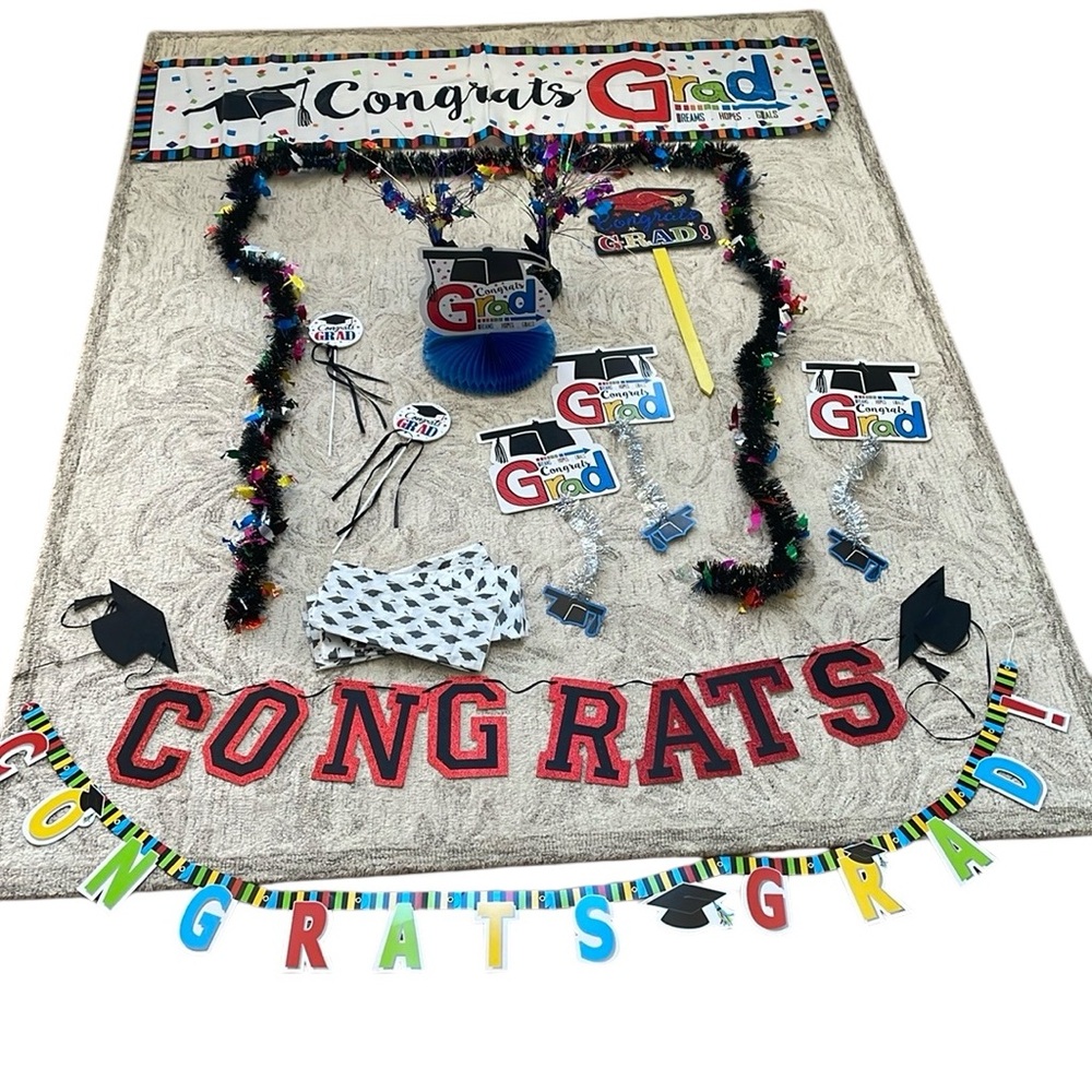 Party Pack Graduation Congratulations celebration.